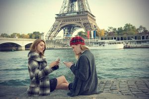 10 Easy Ways You Can Make Friends while Traveling Abroad by Jackie