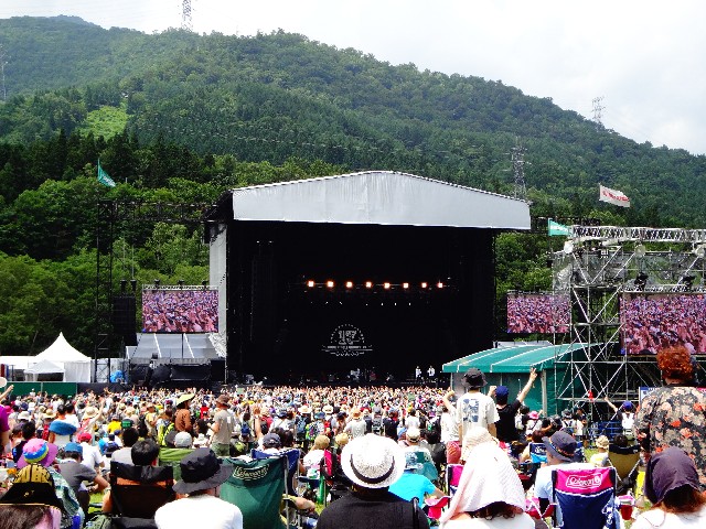 あれ 英語で ライブ に行く では通じない