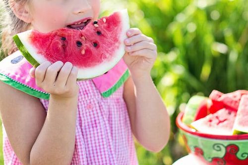 How to cut a watermelon by Jessica