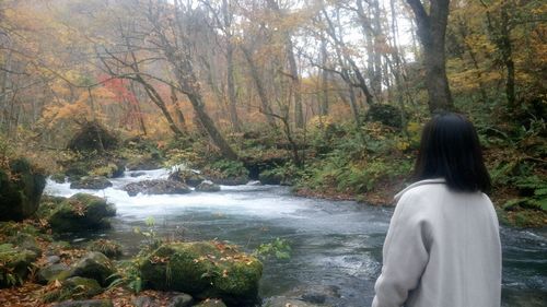 A Picturesque Autumn Getaway in Aomori, Japan by Andreas