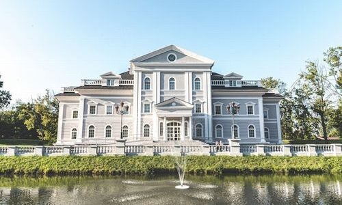 Mansion” vs. “マンション by Andreas