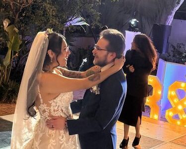 A Happy Wedding in Texas – by Victoria