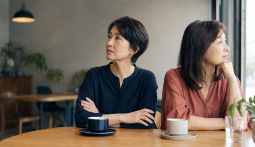 「仲違いする」は英語で？have a falling-out・fall out withの違い