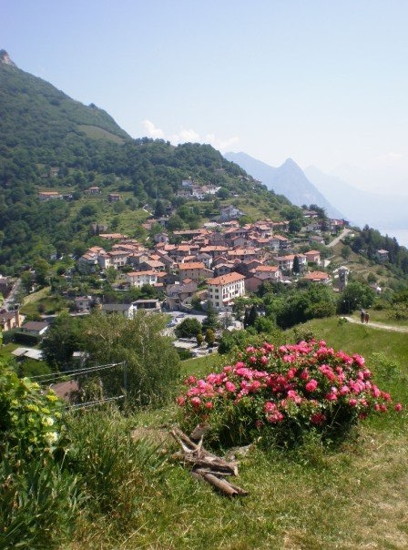 The%20Swiss%20Village%20of%20Bre.jpg