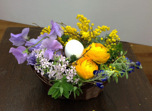 easter%20arrangment.jpg